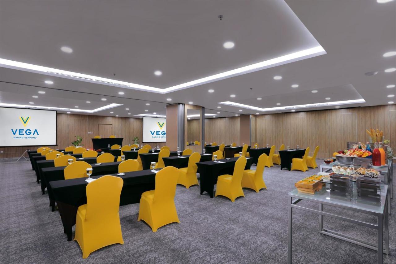 Vega Hotel Gading Serpong Extérieur photo