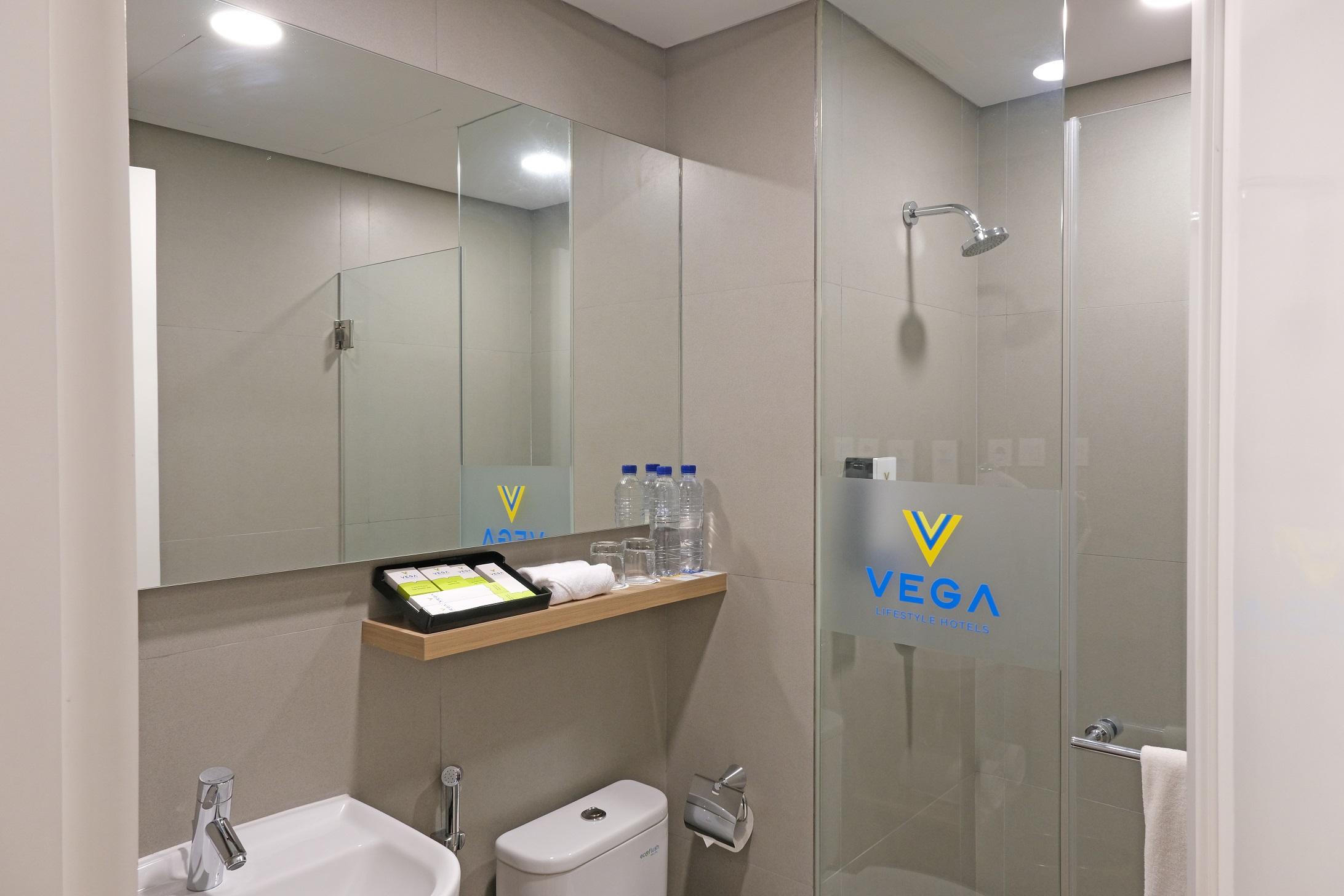 Vega Hotel Gading Serpong Extérieur photo