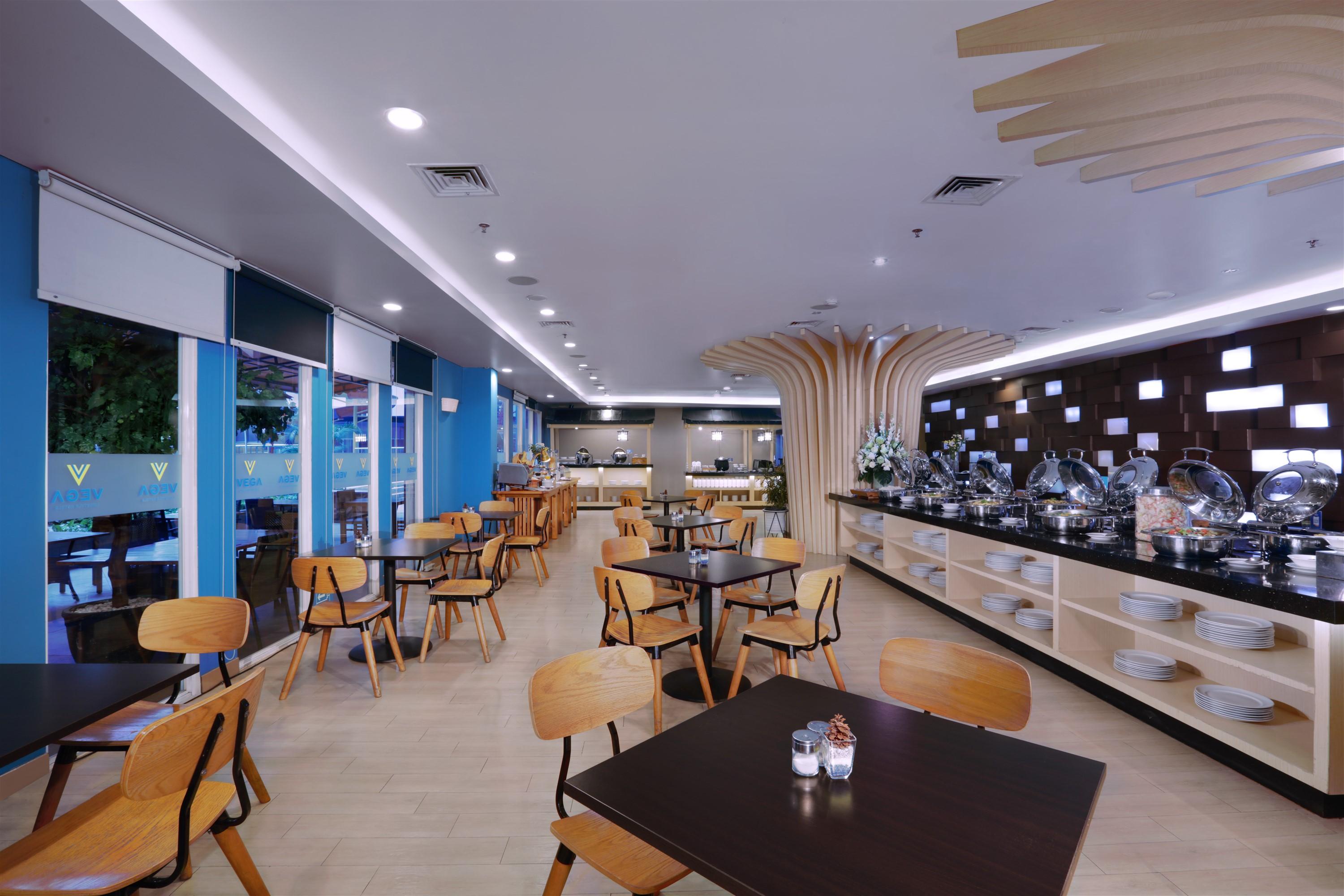 Vega Hotel Gading Serpong Extérieur photo