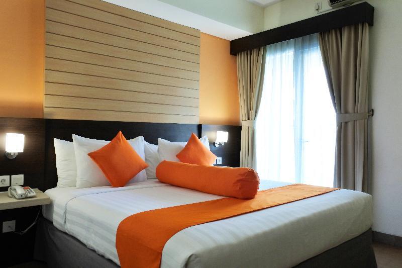Vega Hotel Gading Serpong Extérieur photo